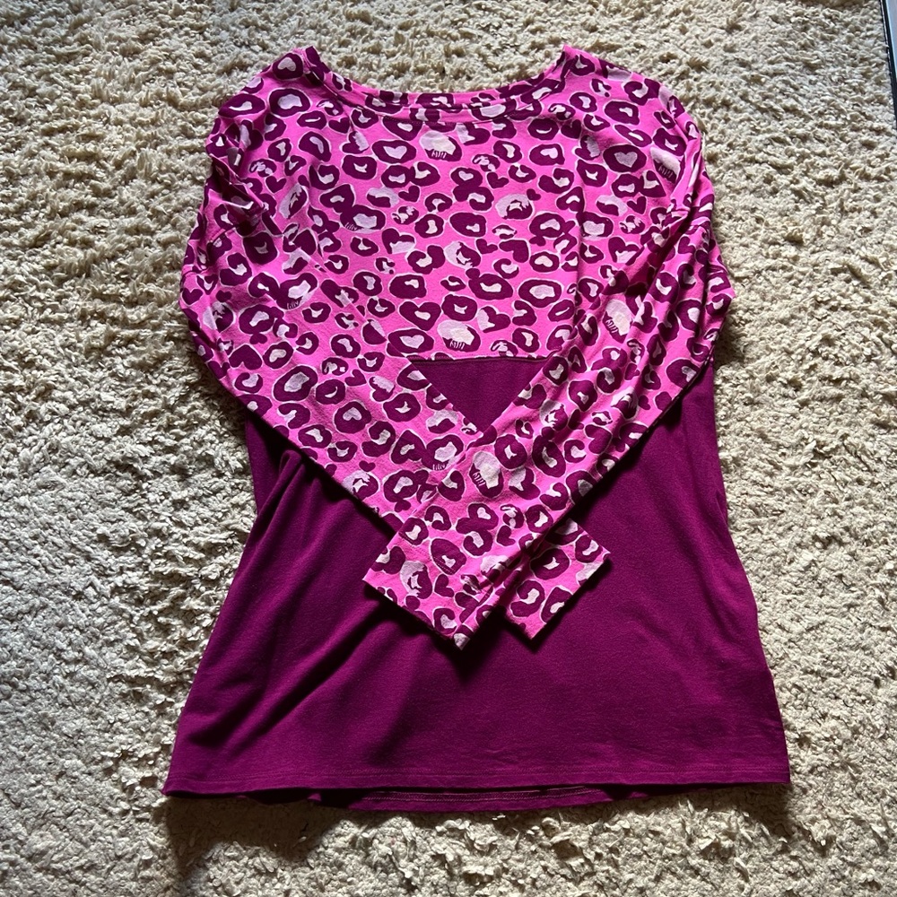 Lilly Pulitzer Finn Top - Size Small - Mandevilla Pink Don’t Be A Cheetah Print